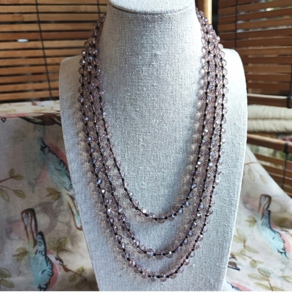 Lavender Lilac Long Lucite Knotted Graduated Round Beaded Vintage Necklace EUC - Picture 9 of 11